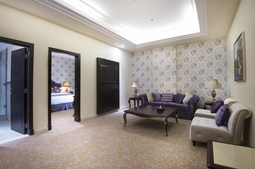 Mira Trio Hotel Image 11