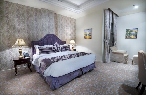 Mira Trio Hotel image 34