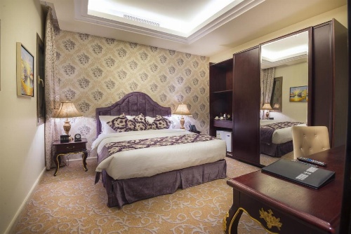Mira Trio Hotel image 35