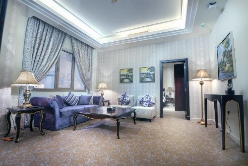 Mira Trio Hotel image 7
